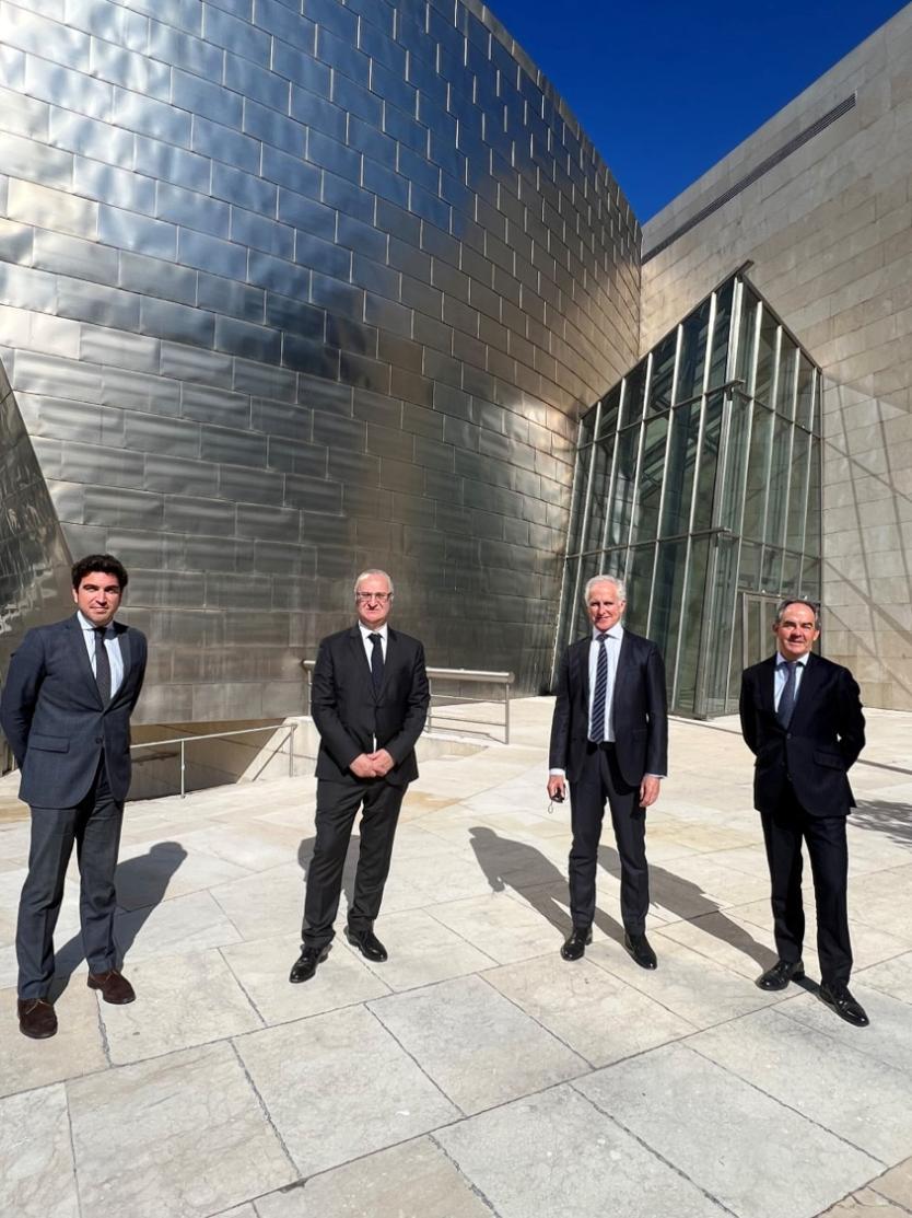 Seguros Bilbao renueva su patrocinio con el Museo Guggenheim de Bilbao